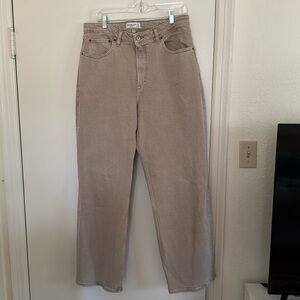Abercrombie Curve Love The 90’s Relaxed Jean High Rise